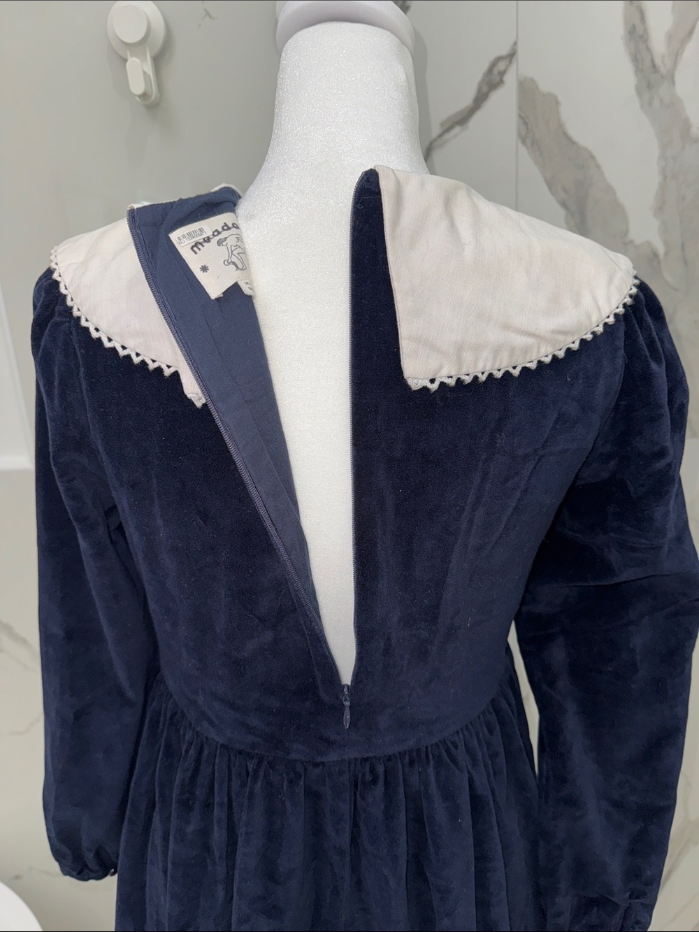 Anthropologie Meadows Pasque Velvet Midi Dress Embroidered Peter Pan Collar - Picture 12 of 14